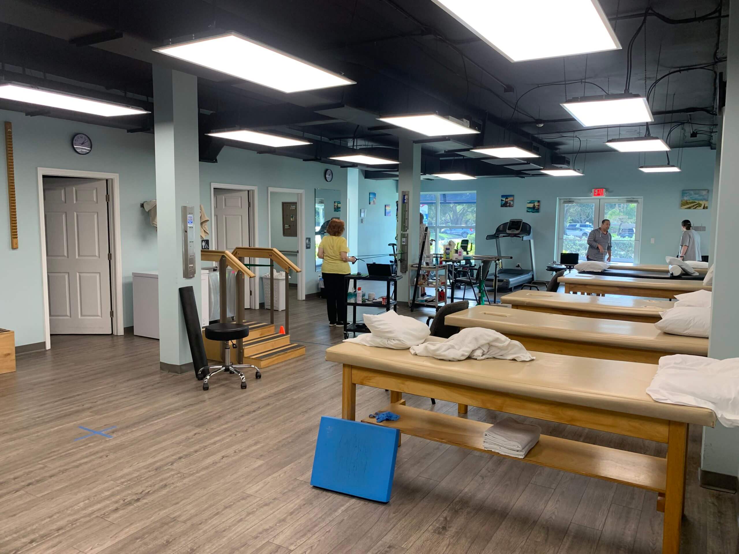 physical therapy treatment tables